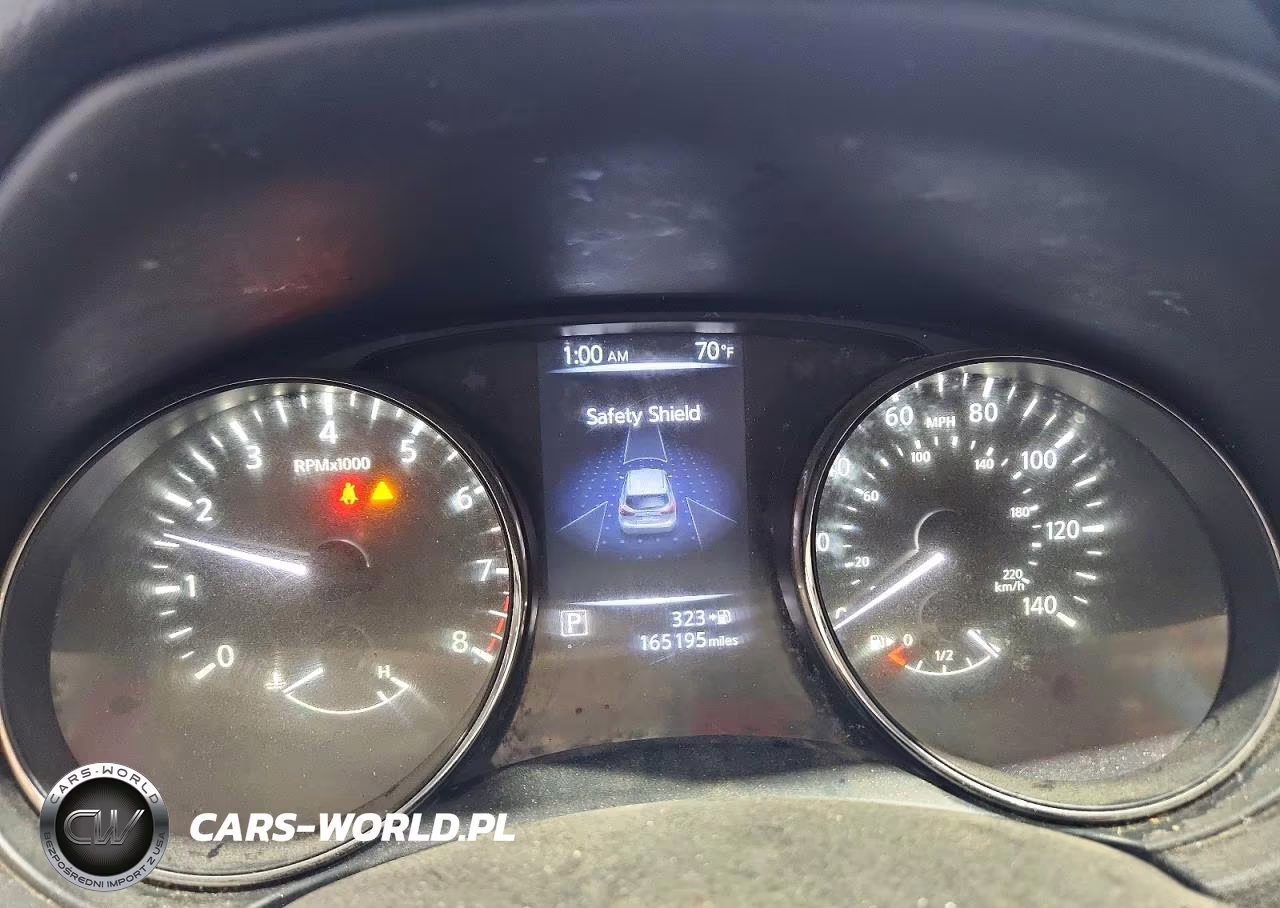 2018 Nissan Rogue Sport S VIN:JN1BJ1CR1JW254212 - 9