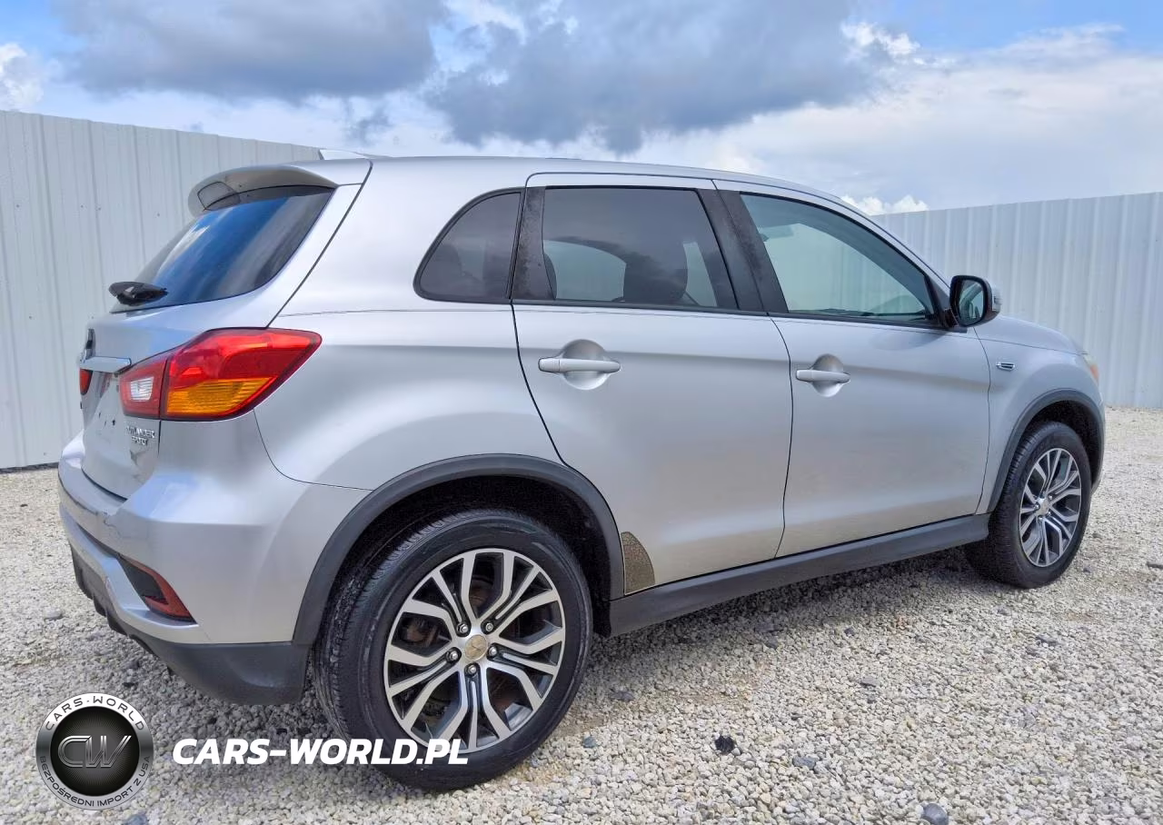 2018 Mitsubishi Outlander Sport Es VIN:JA4AP3AU6JU007266 - 3
