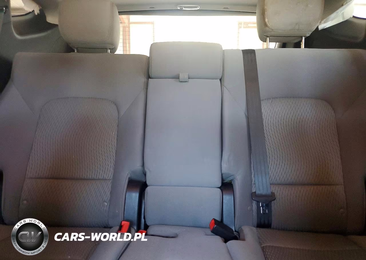 2018 Hyundai Santa Fe Sport 2.4L VIN:5NMZTDLB0JH071333 - 10