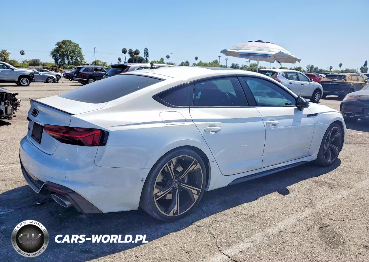 2024 Audi Rs5 VIN:WUAAWCF52RA900108 - 3