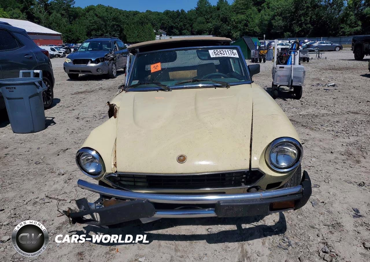 1982 Fiat 124 Spider VIN:ZFAAS00B9C5003770 - 5