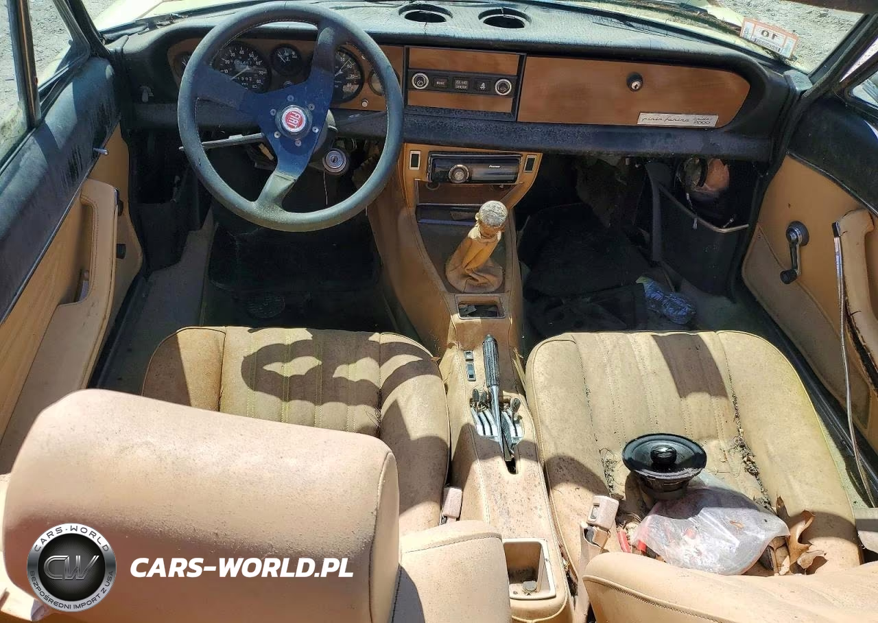 1982 Fiat 124 Spider VIN:ZFAAS00B9C5003770 - 8