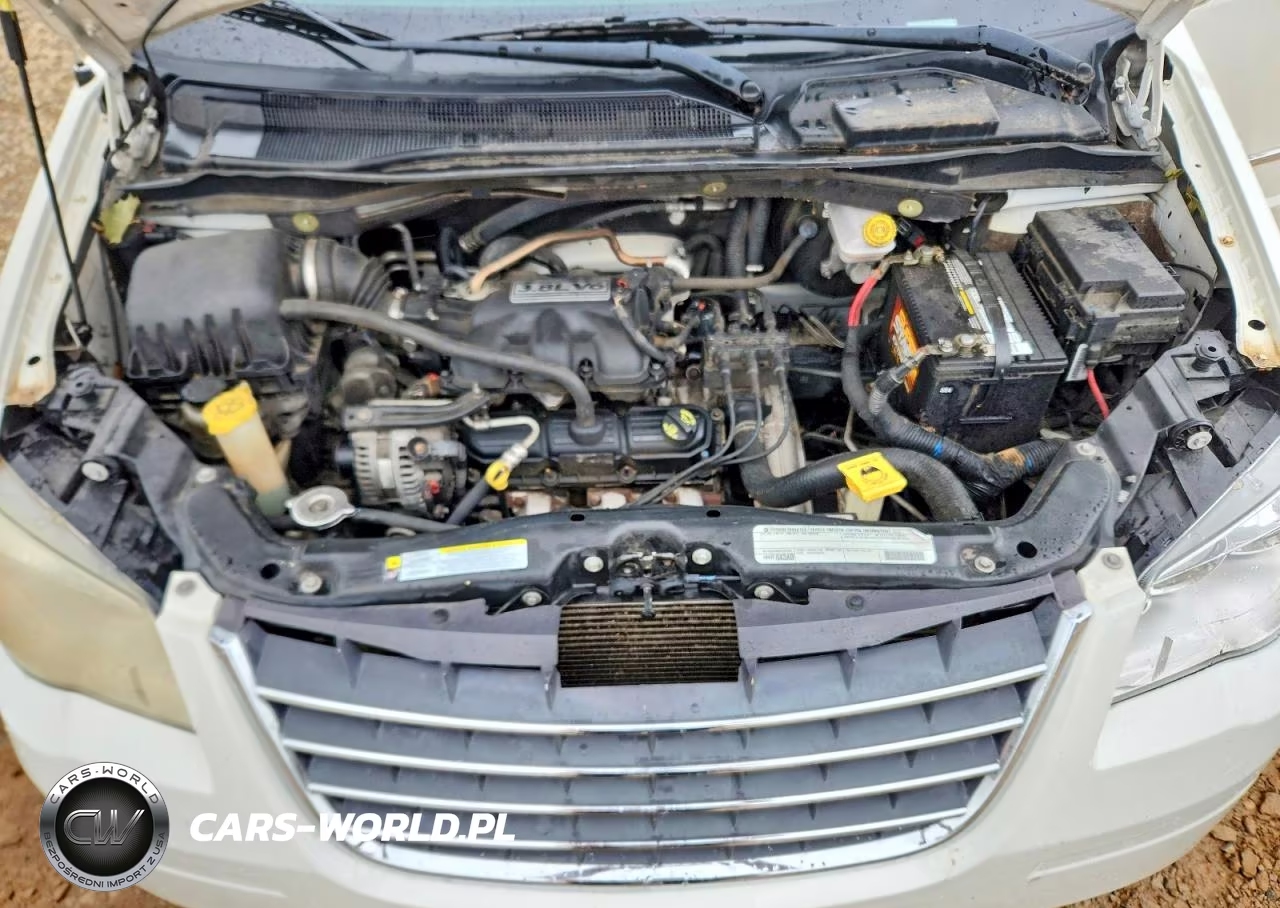 2010 Chrysler Town & Country Touring VIN:2A4RR5D17AR466829 - 12