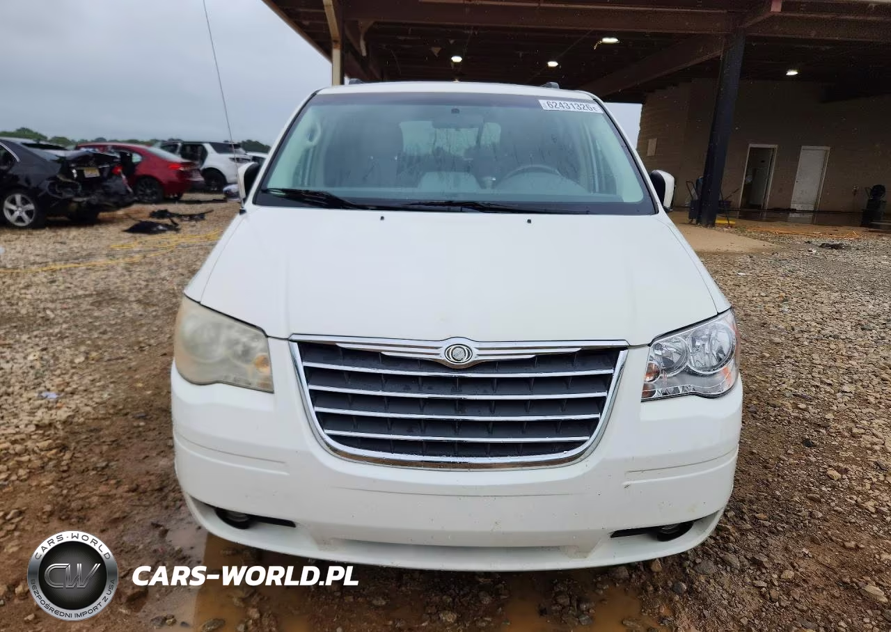 2010 Chrysler Town & Country Touring VIN:2A4RR5D17AR466829 - 5