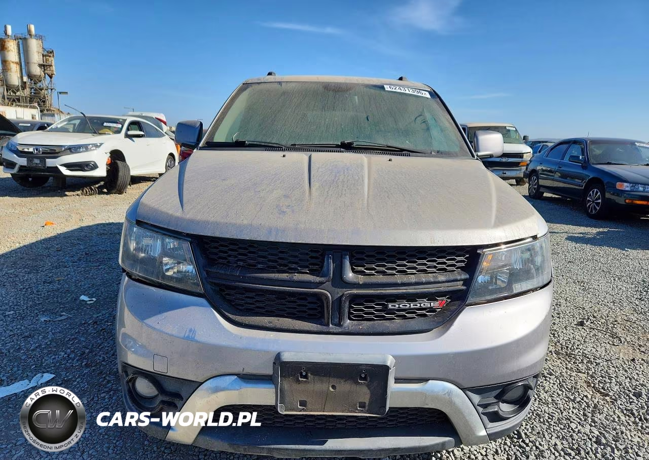 2015 Dodge Journey Crossroad VIN:3C4PDCGG5FT641468 - 5