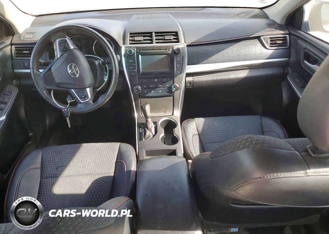 2015 Toyota Camry Se VIN:4T1BF1FK7FU110689 - 8