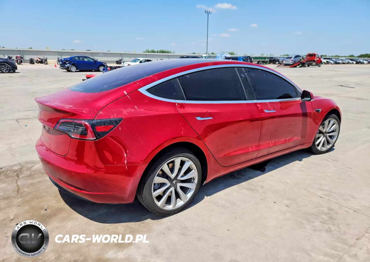 2018 Tesla Model 3 VIN:5YJ3E1EA5JF015439 - 3
