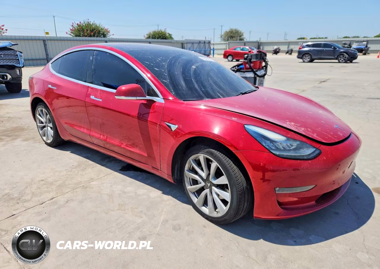 2018 Tesla Model 3 VIN:5YJ3E1EA5JF015439 - 4
