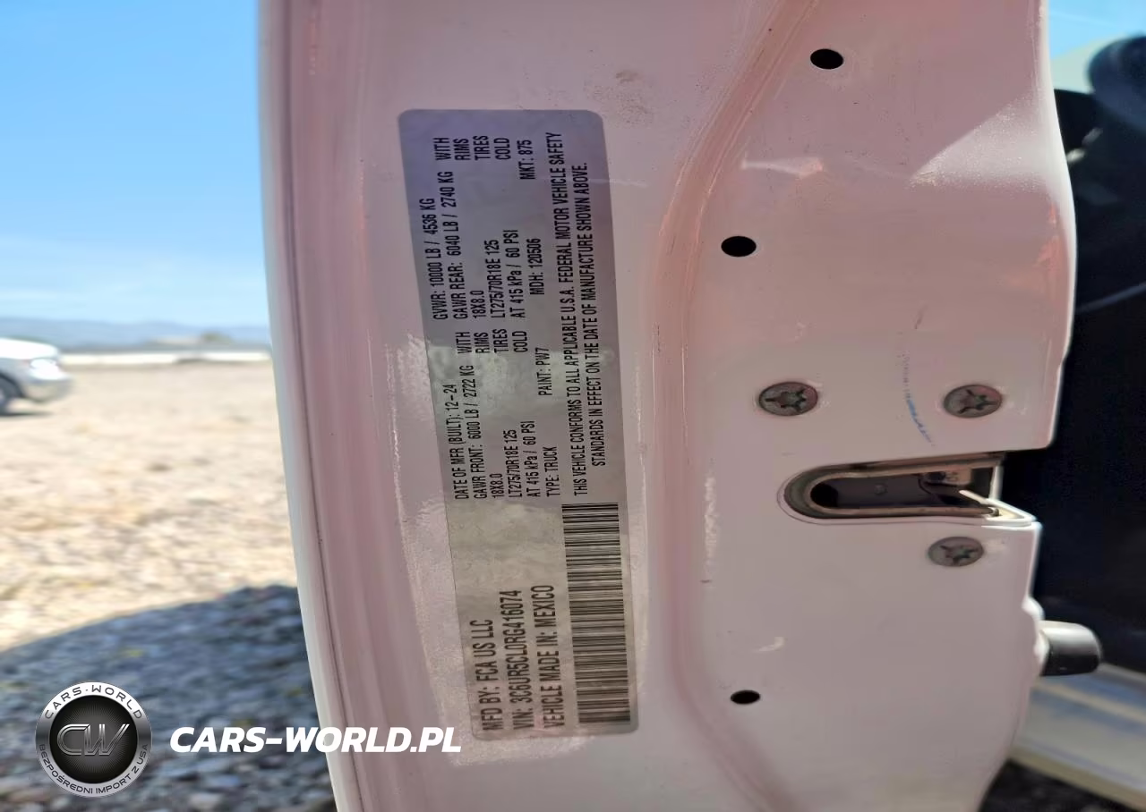 2024 Ram 2500 Tradesman VIN:3C6UR5CL0RG416074 - 12