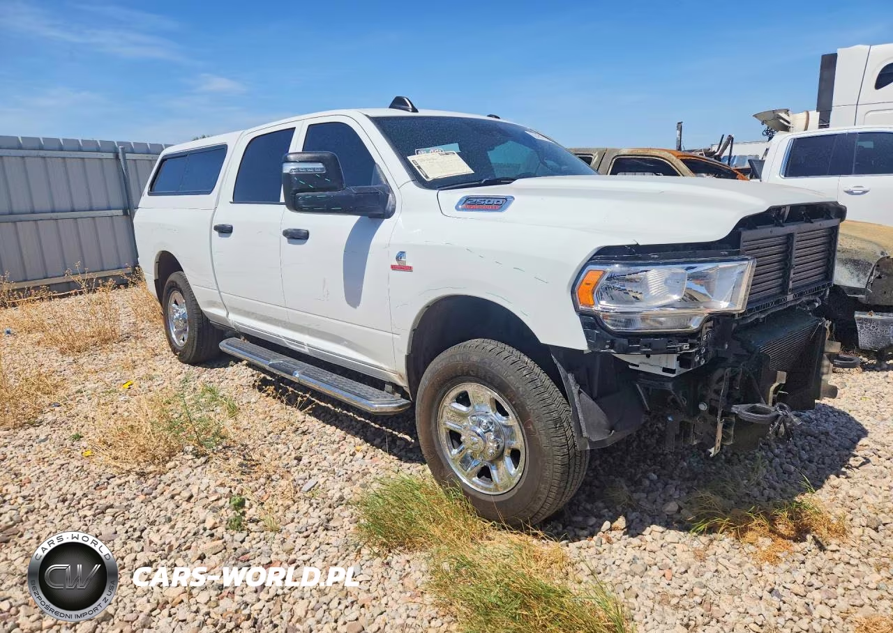 2024 Ram 2500 Tradesman VIN:3C6UR5CL0RG416074 - 4