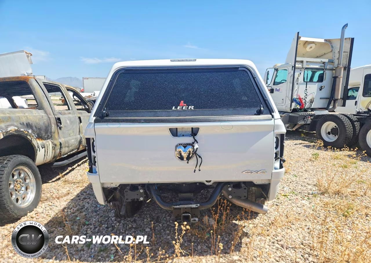 2024 Ram 2500 Tradesman VIN:3C6UR5CL0RG416074 - 6