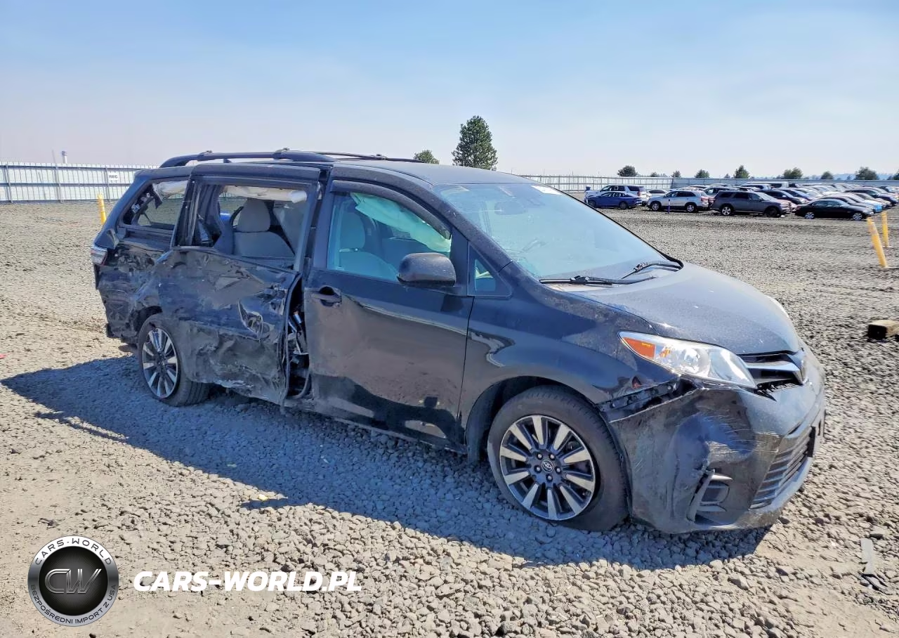 2018 Toyota Sienna Le VIN:5TDJZ3DC0JS207101 - 4