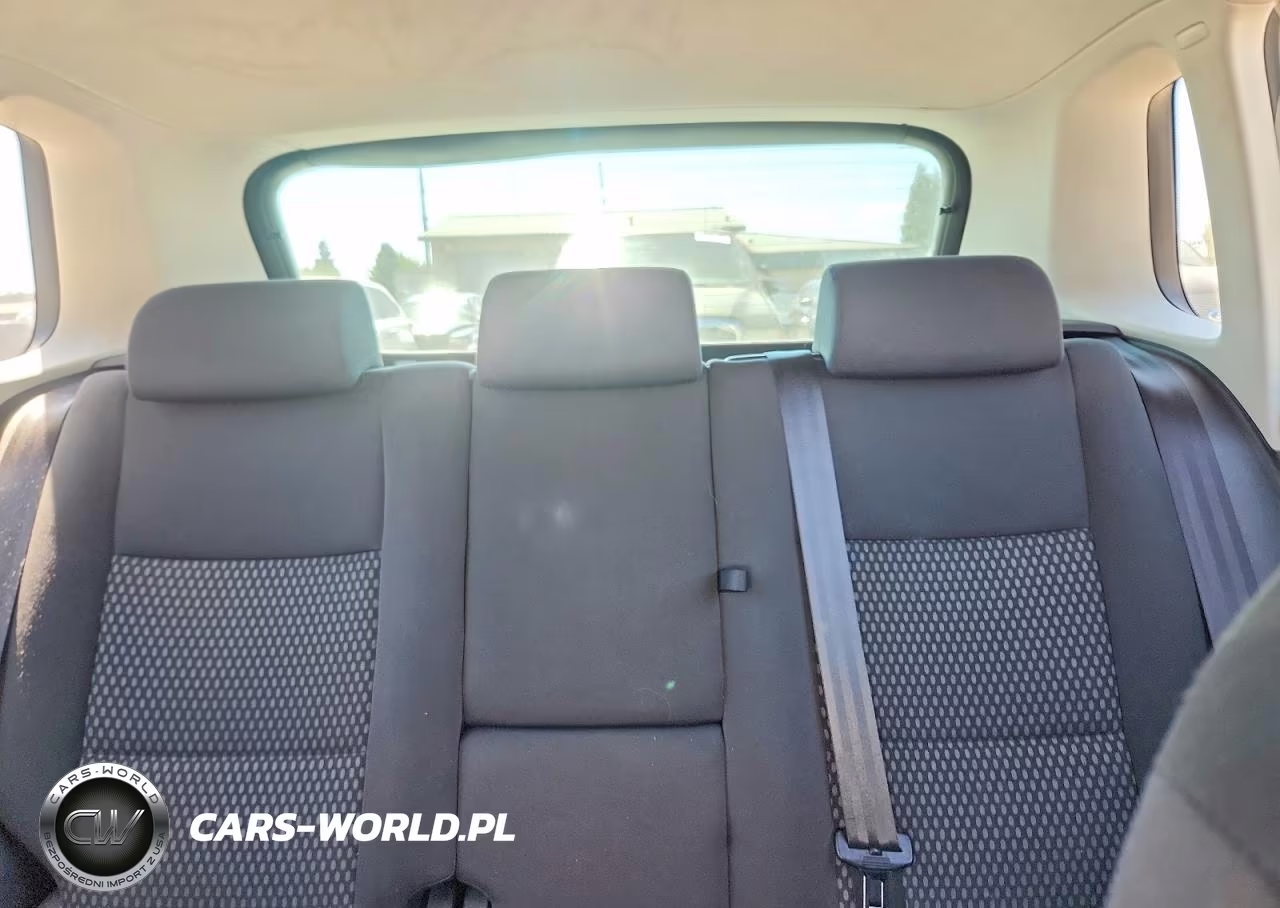 2011 Volkswagen Tiguan S VIN:WVGBV7AX5BW516171 - 10