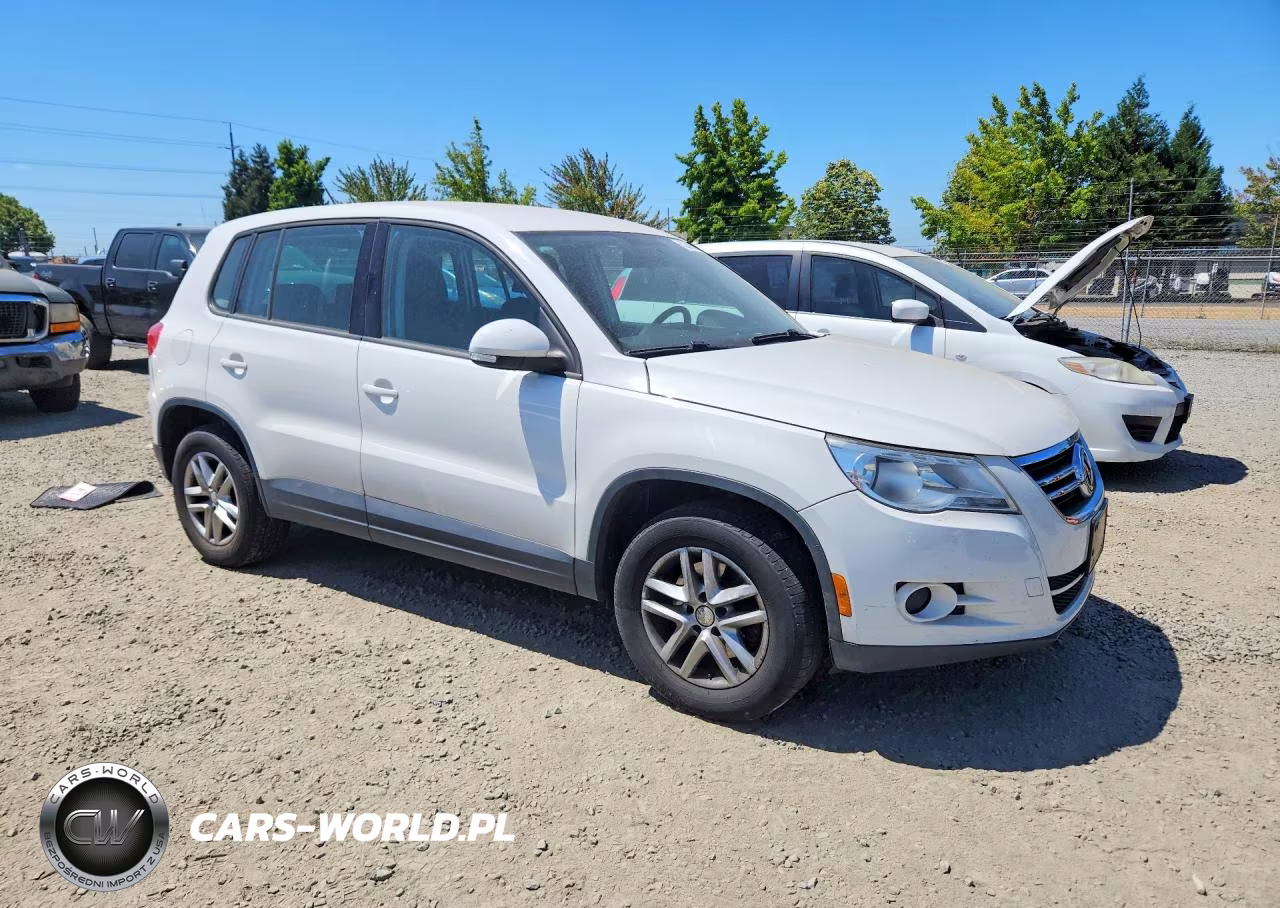 2011 Volkswagen Tiguan S VIN:WVGBV7AX5BW516171 - 4