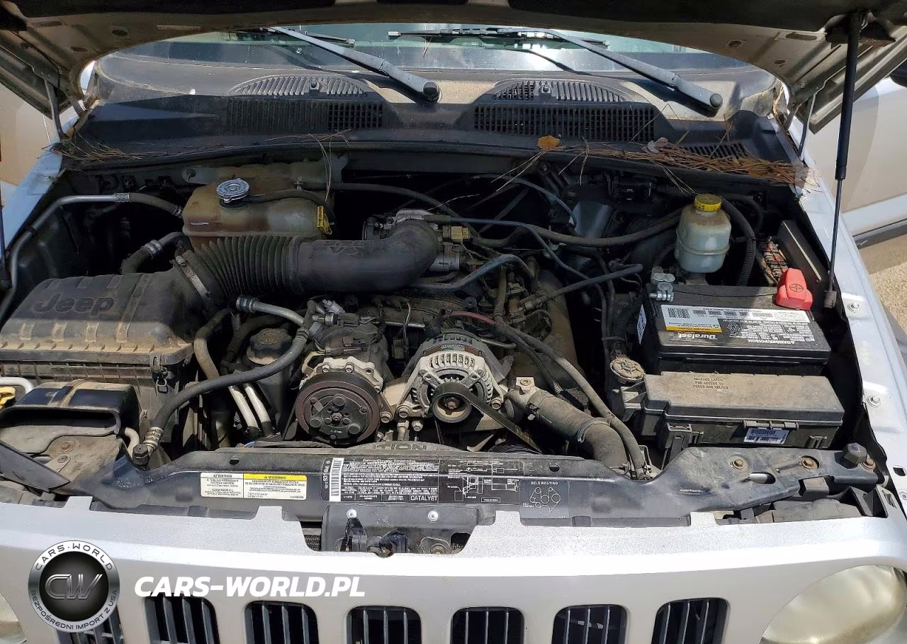 2005 Jeep Liberty Renegade VIN:1J4GK38K95W654123 - 11