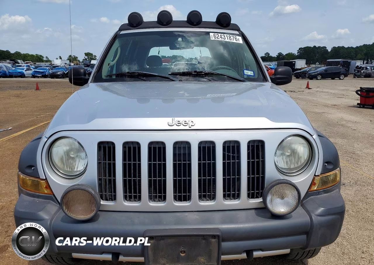 2005 Jeep Liberty Renegade VIN:1J4GK38K95W654123 - 5