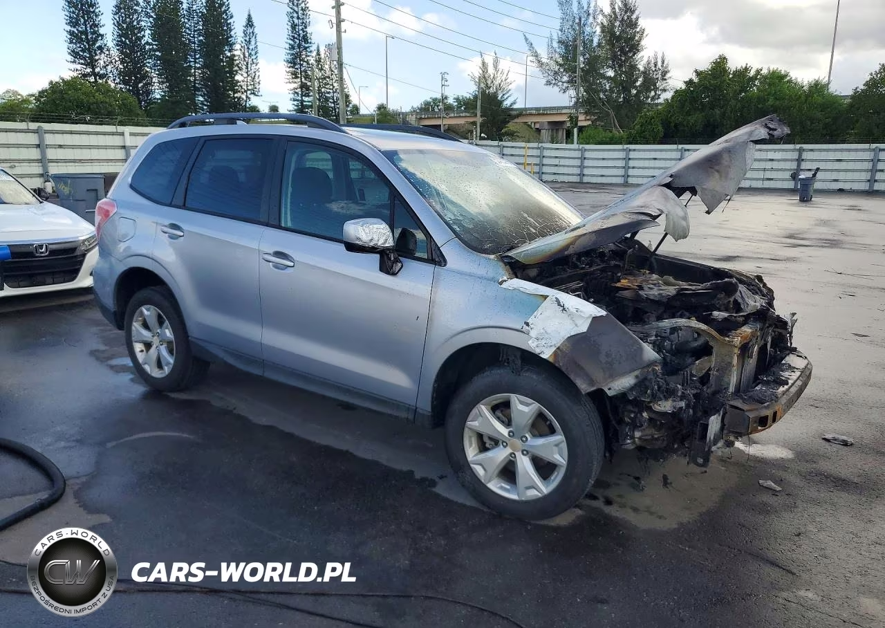 2016 Subaru Forester 2.5I Premium VIN:JF2SJADC9GH465762 - 4