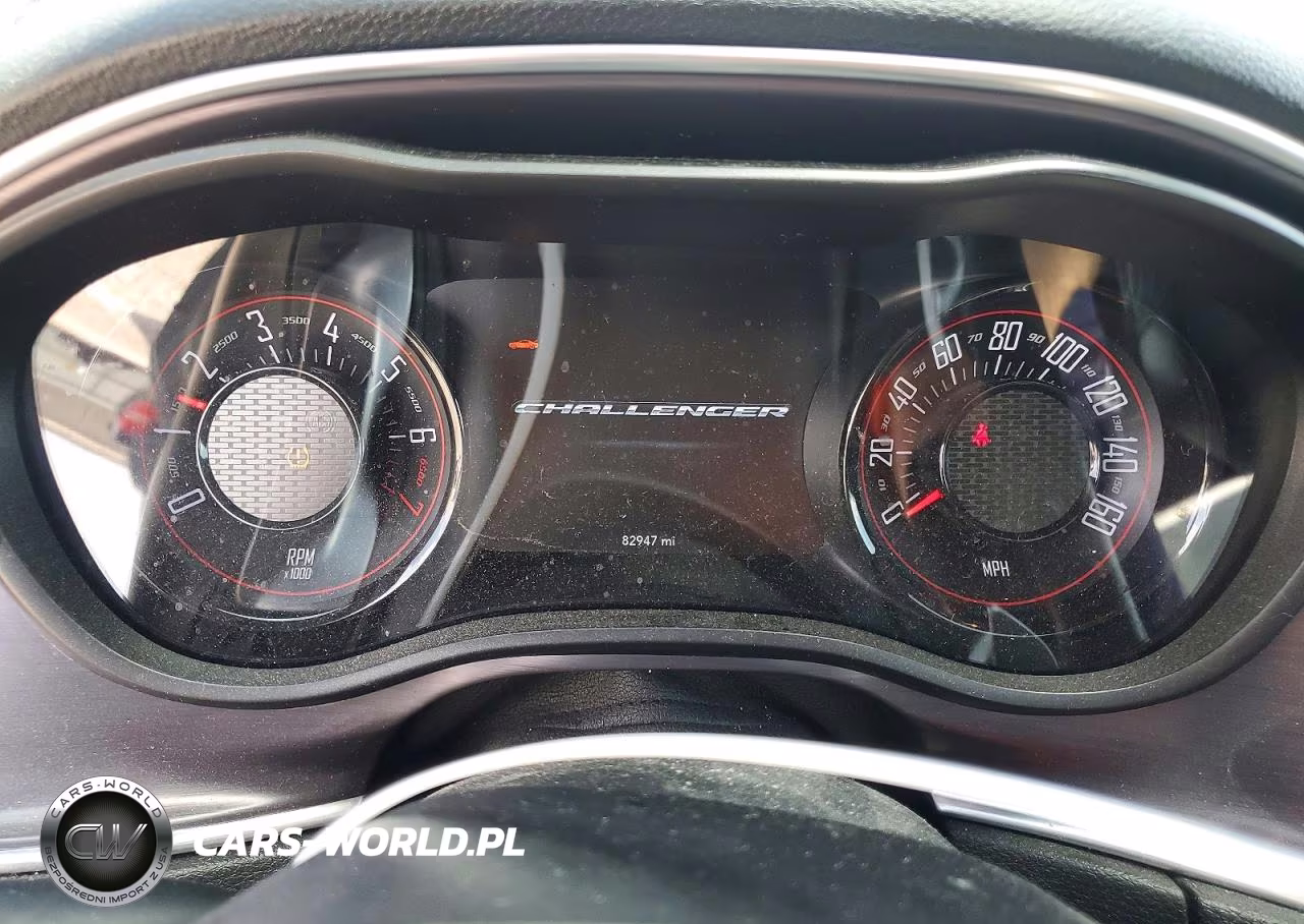2018 Dodge Challenger Gt VIN:2C3CDZGG5JH252773 - 9