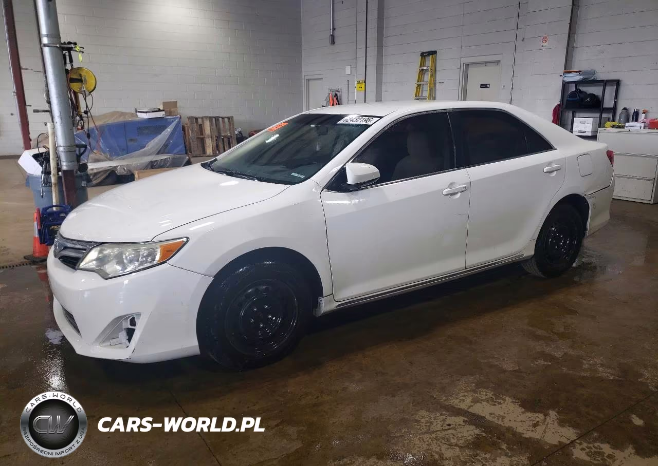 2013 Toyota Camry Le VIN:4T1BF1FK2DU656622 - 1