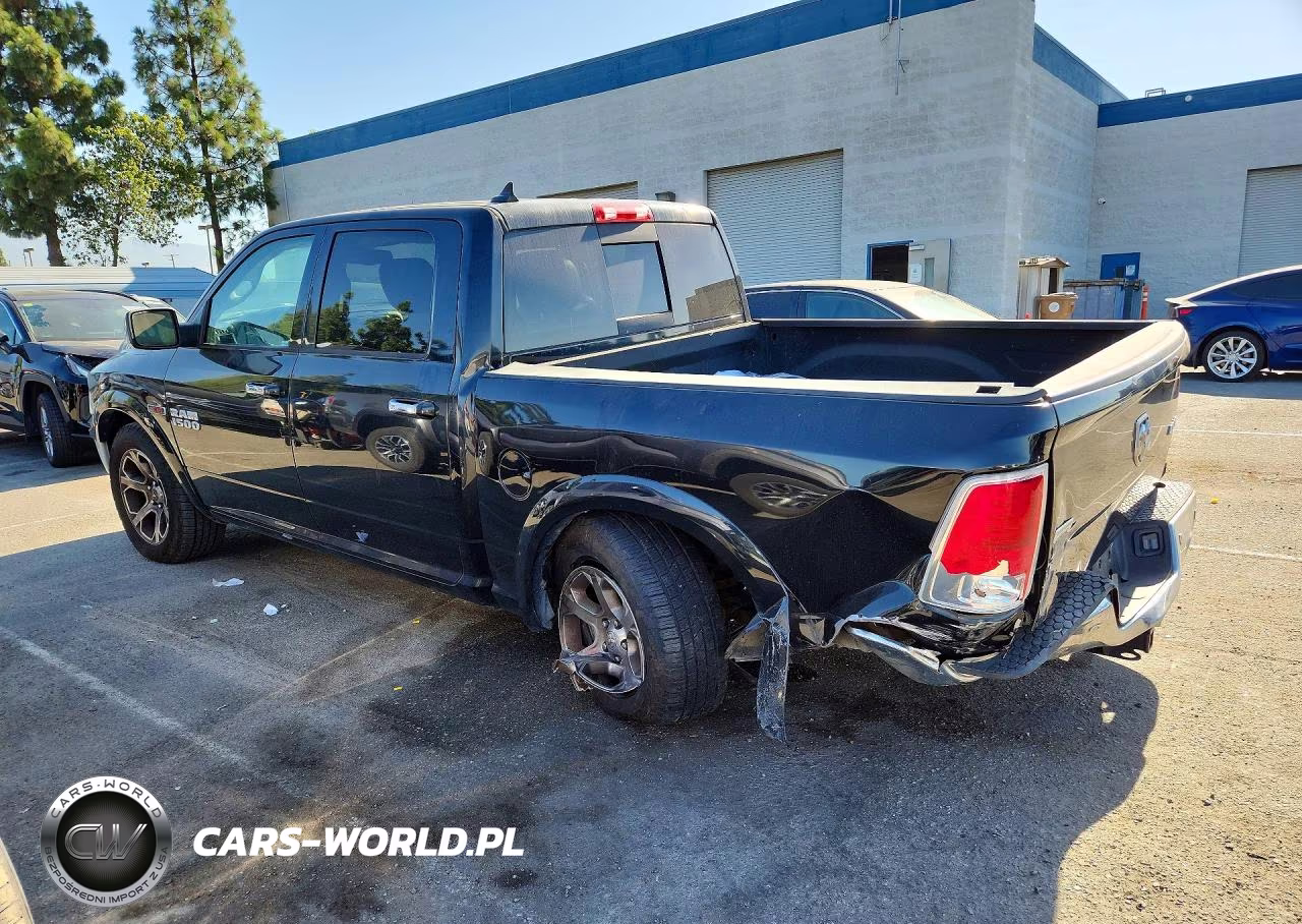 2018 Ram 1500 Laramie VIN:1C6RR7NM6JS253449 - 2