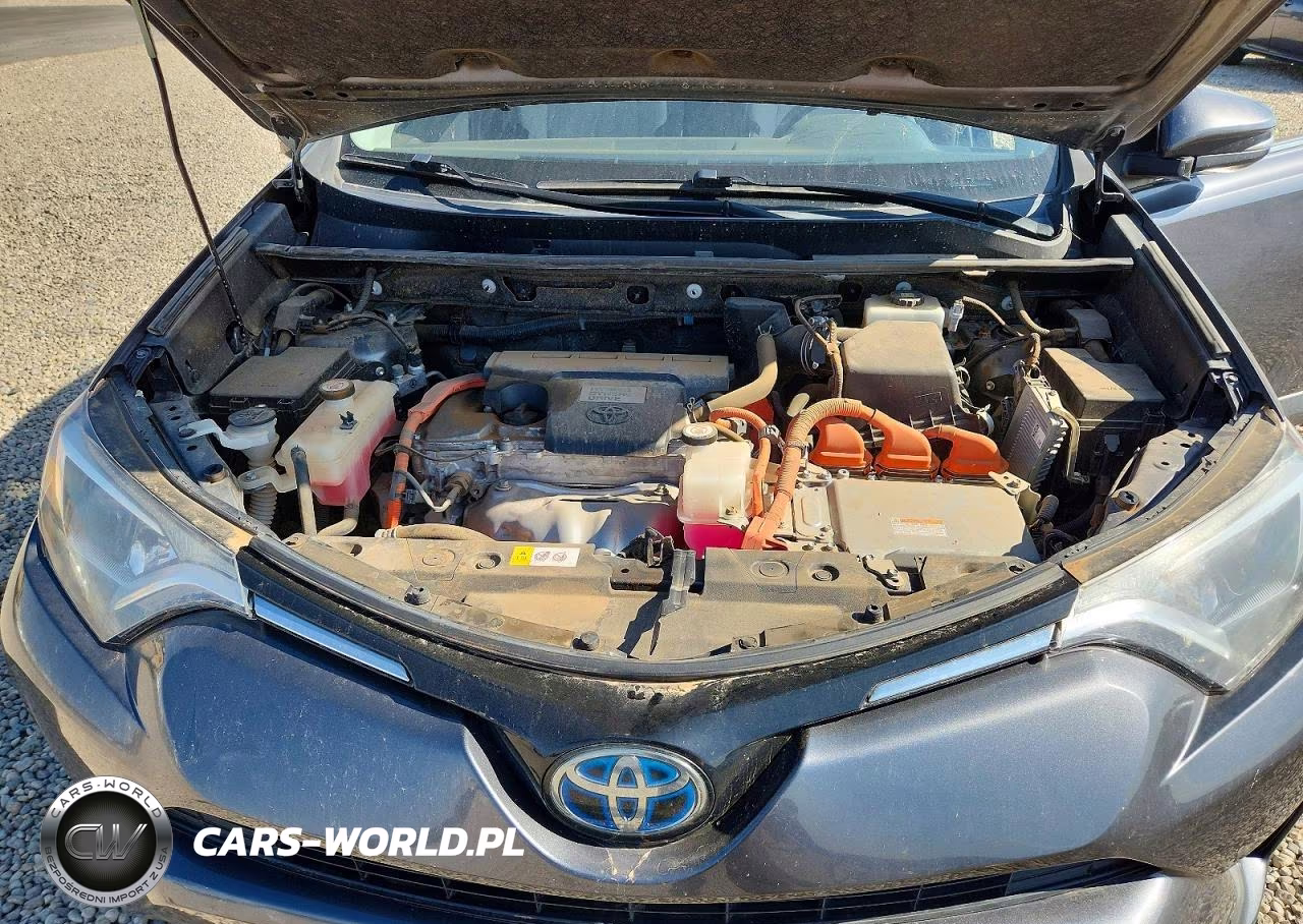 2018 Toyota Rav4 Hybrid Le VIN:JTMRJREVXJD185651 - 12