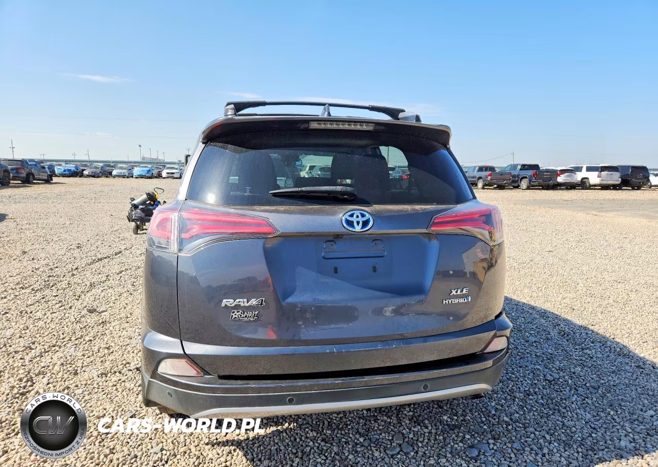 2018 Toyota Rav4 Hybrid Le VIN:JTMRJREVXJD185651 - 6