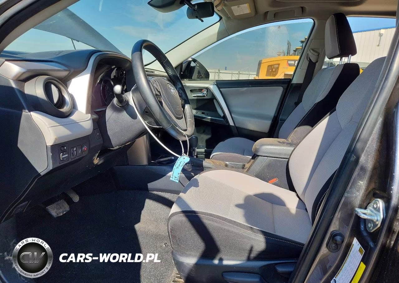 2018 Toyota Rav4 Hybrid Le VIN:JTMRJREVXJD185651 - 7