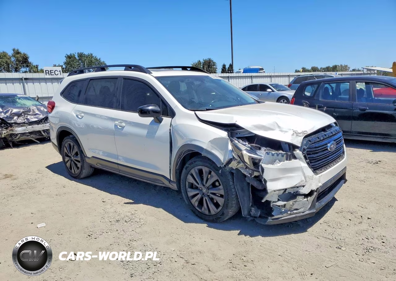 2022 Subaru Ascent Onyx Edition VIN:4S4WMAJD9N3435106 - 4