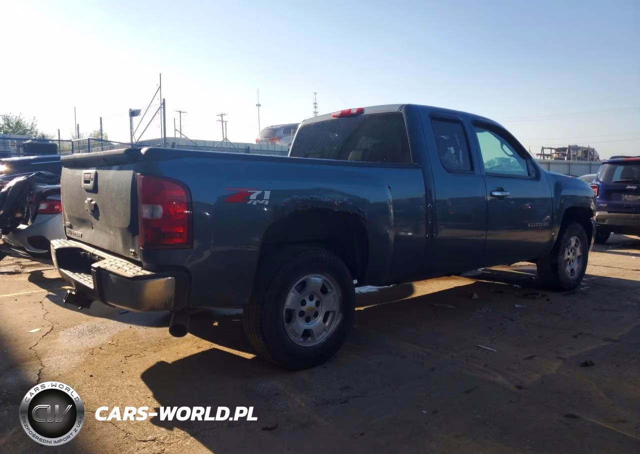 2011 Chevrolet Silverado K1500 Lt VIN:1GCRKSE3XBZ164144 - 3