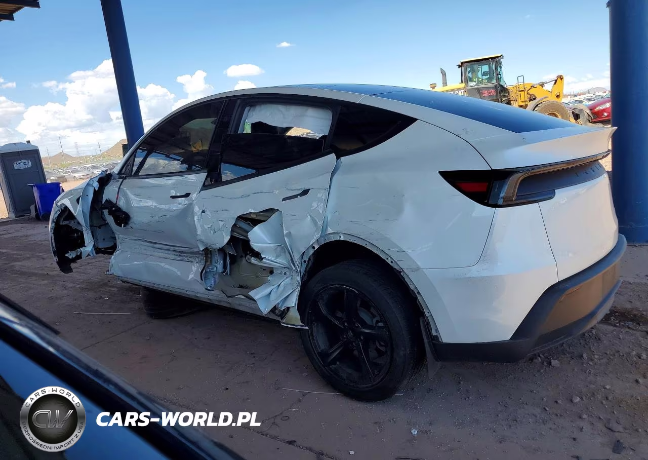 2026 Tesla Model Y VIN:7SAYGDEE2TF345792 - 2
