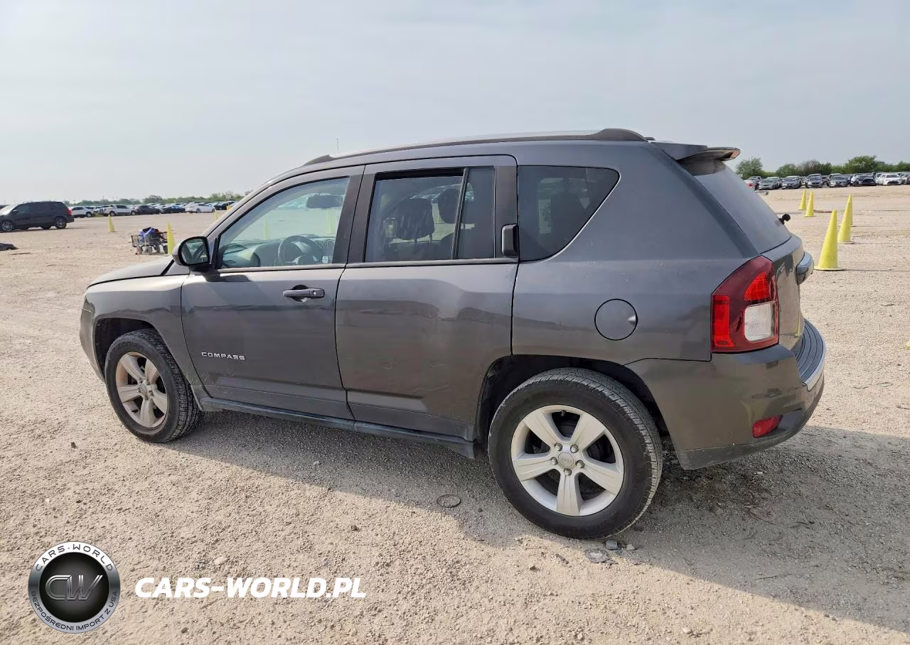 2015 Jeep Compass Latitude VIN:1C4NJCEA7FD373270 - 2