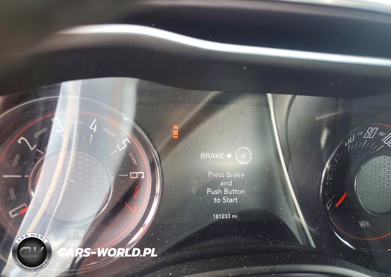 2016 Dodge Challenger Sxt VIN:2C3CDZAG8GH200068 - 9