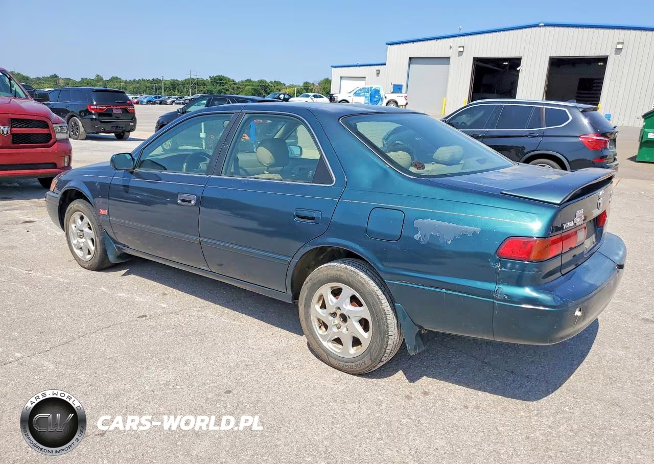 1998 Toyota Camry Le VIN:JT2BG22K4W0118620 - 2