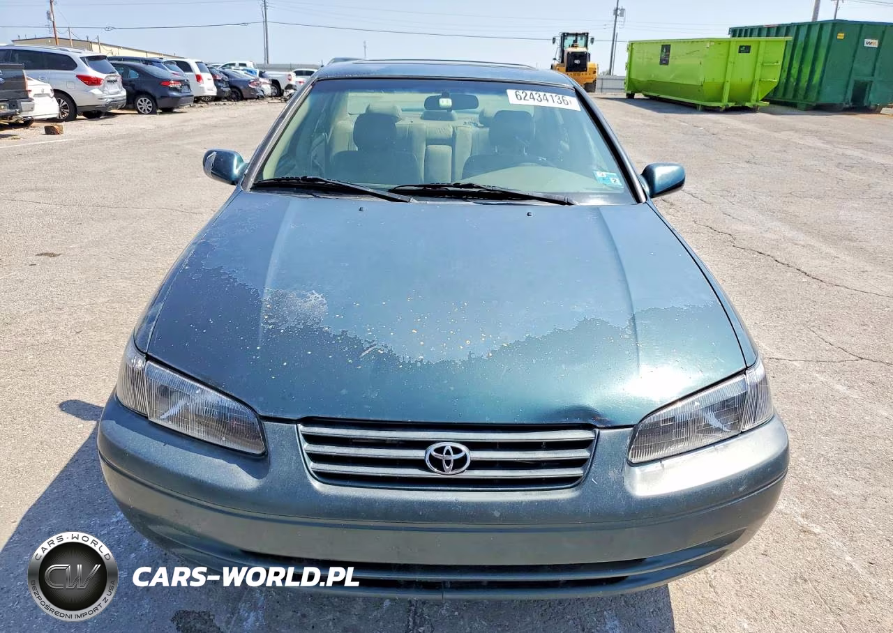 1998 Toyota Camry Le VIN:JT2BG22K4W0118620 - 5