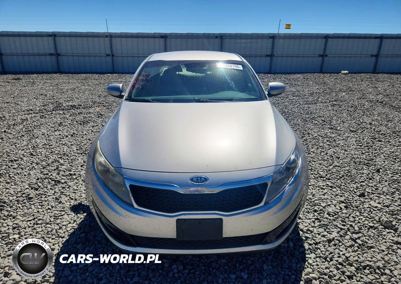 2012 Kia Optima Lx VIN:5XXGM4A70CG029152 - 5