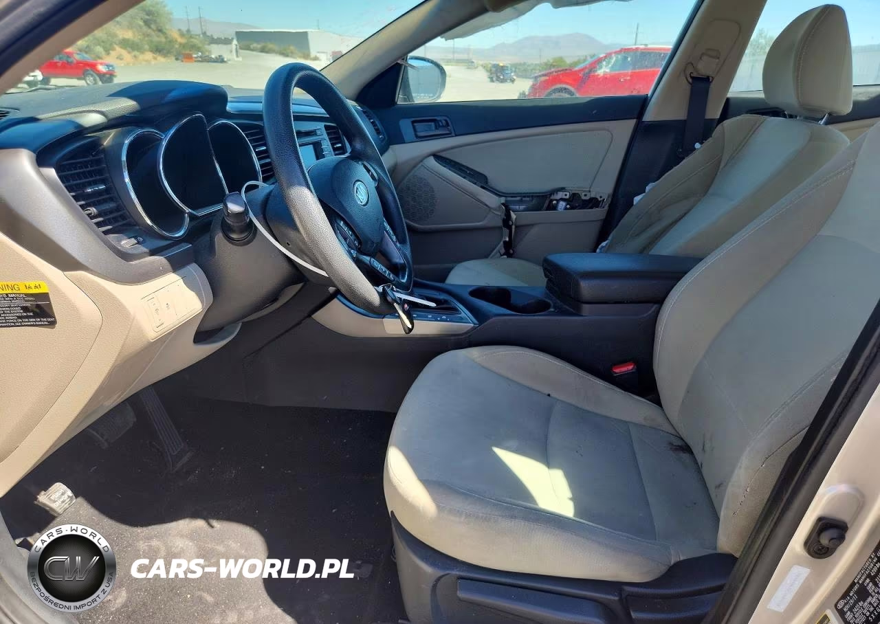 2012 Kia Optima Lx VIN:5XXGM4A70CG029152 - 7