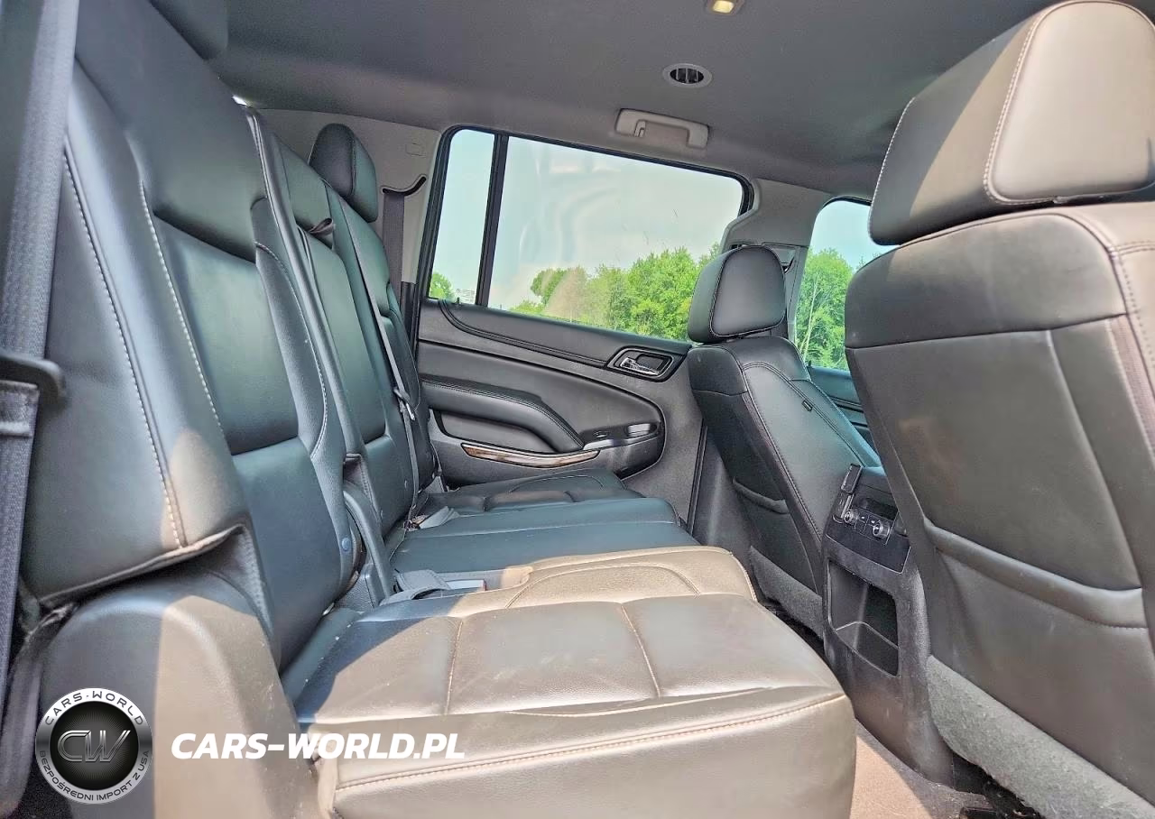 2019 Chevrolet Suburban K1500 Lt VIN:1GNSKHKCXKR113663 - 11