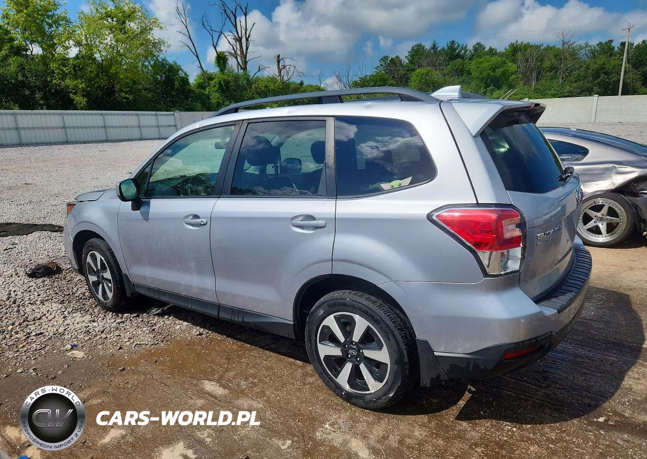 2017 Subaru Forester 2.5I Premium VIN:JF2SJAEC8HH802860 - 2