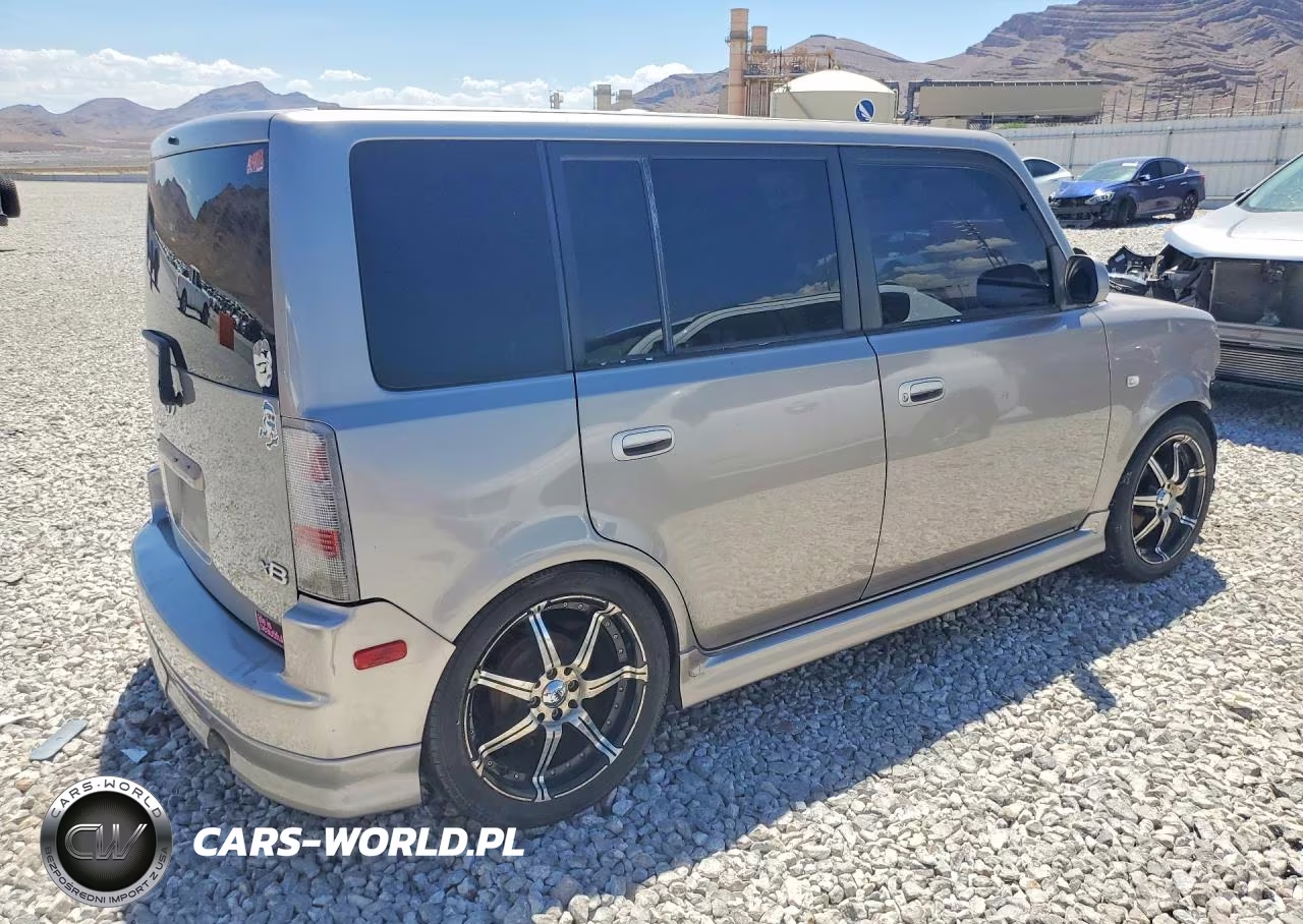 2005 Toyota Scion Xb VIN:JTLKT324150219661 - 3