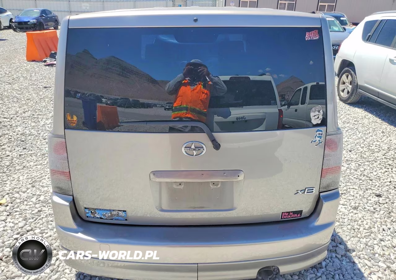 2005 Toyota Scion Xb VIN:JTLKT324150219661 - 6
