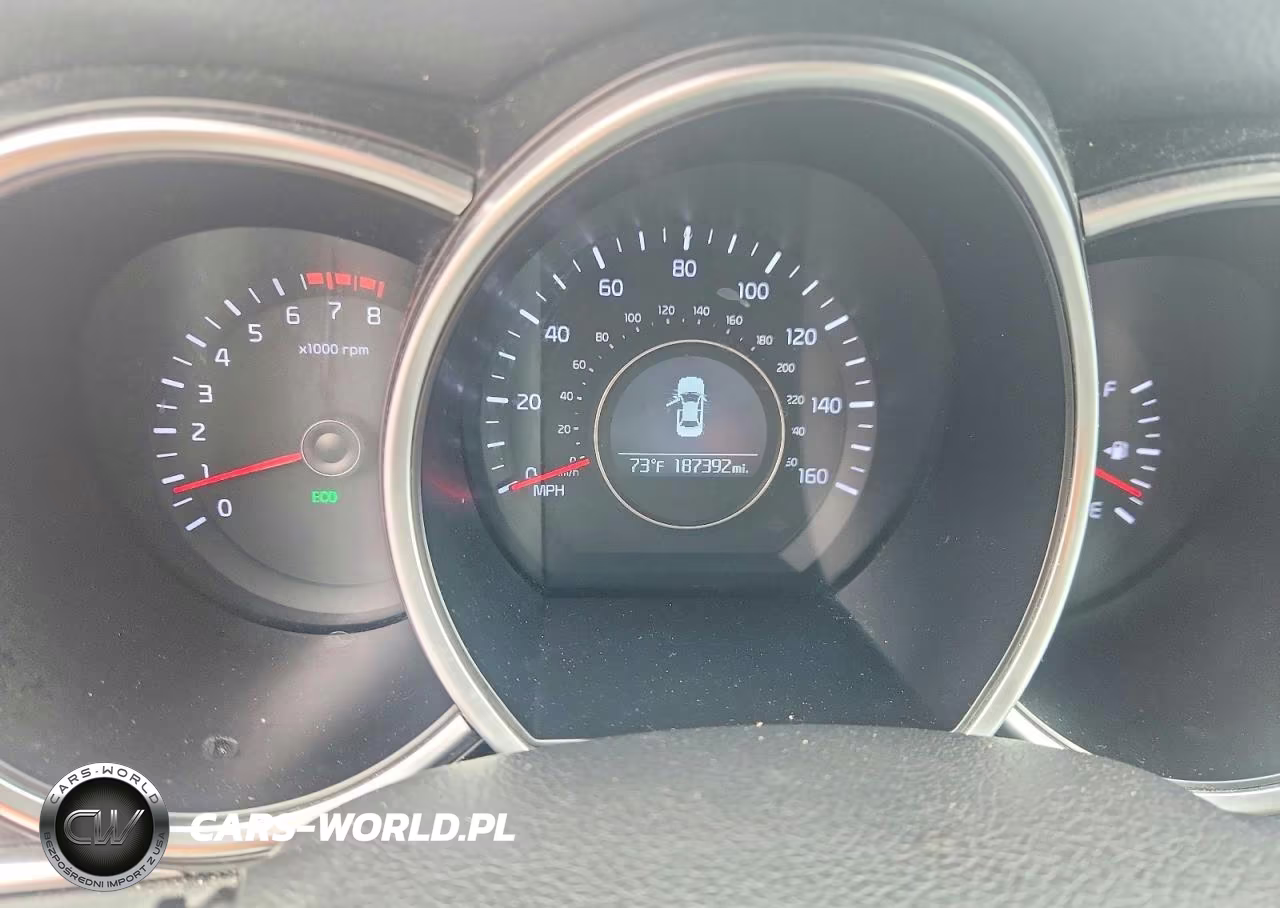 2014 Kia Optima Lx VIN:5XXGM4A78EG337561 - 9
