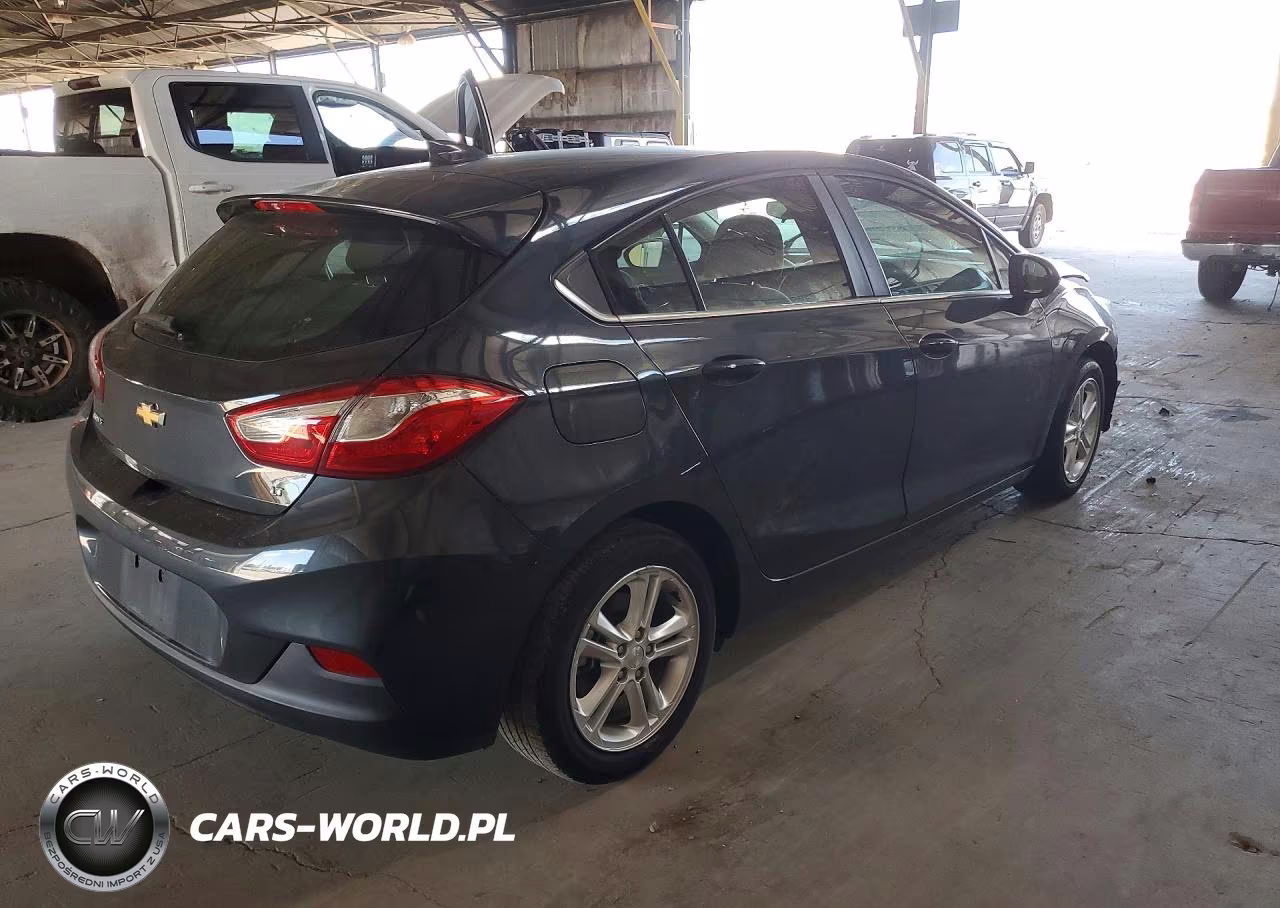 2017 Chevrolet Cruze Lt VIN:3G1BE6SMXHS602821 - 3