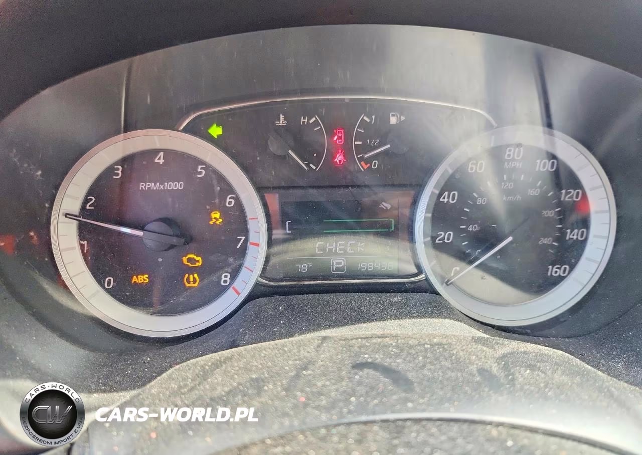 2013 Nissan Sentra S VIN:3N1AB7AP8DL662195 - 9