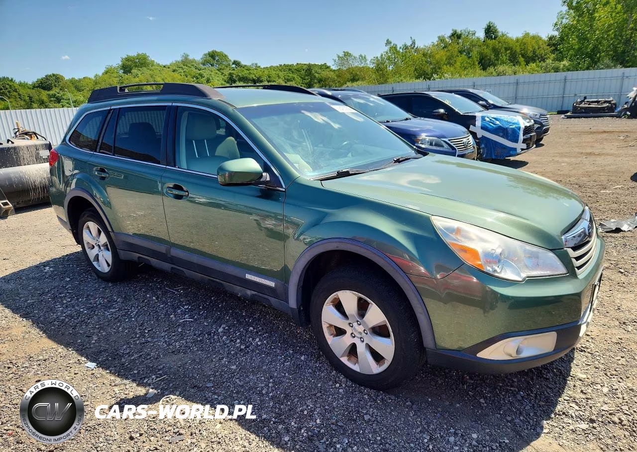 2012 Subaru Outback 2.5I Premium VIN:4S4BRBCC0C3242351 - 4