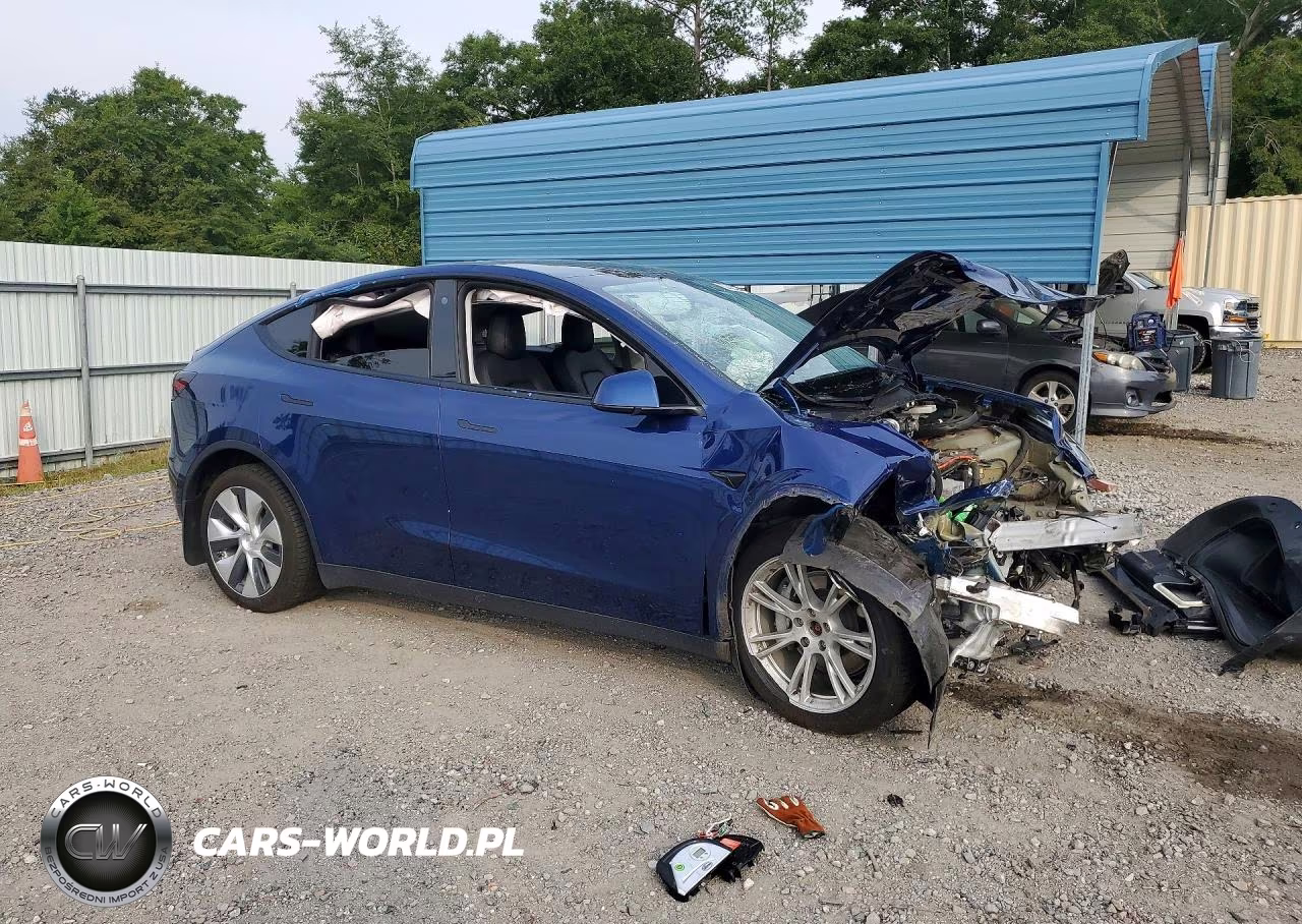 2021 Tesla Model Y VIN:5YJYGDEE8MF279232 - 4
