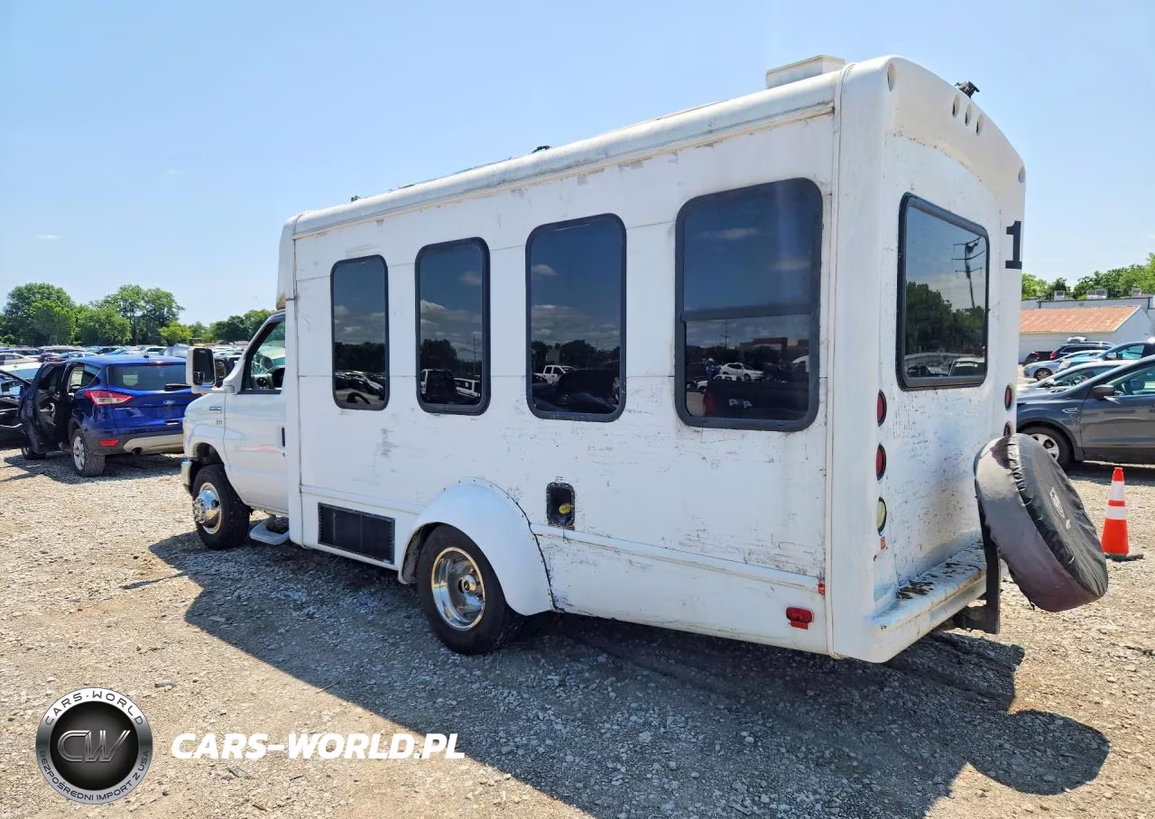 2013 Ford Econoline E350 Super Duty Cutaway Van VIN:1FDWE3FL0DDA25182 - 2