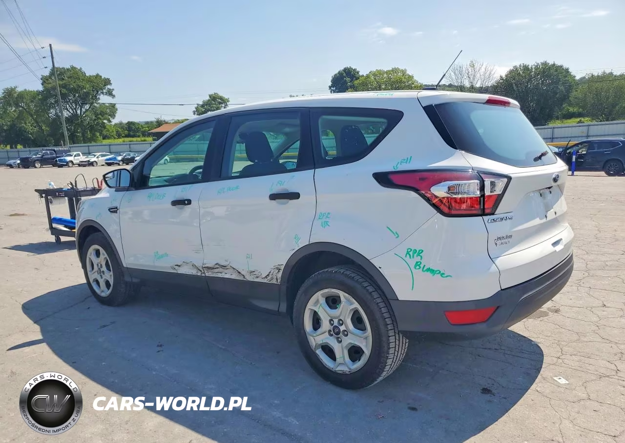 2018 Ford Escape S VIN:1FMCU0F77JUB96353 - 2