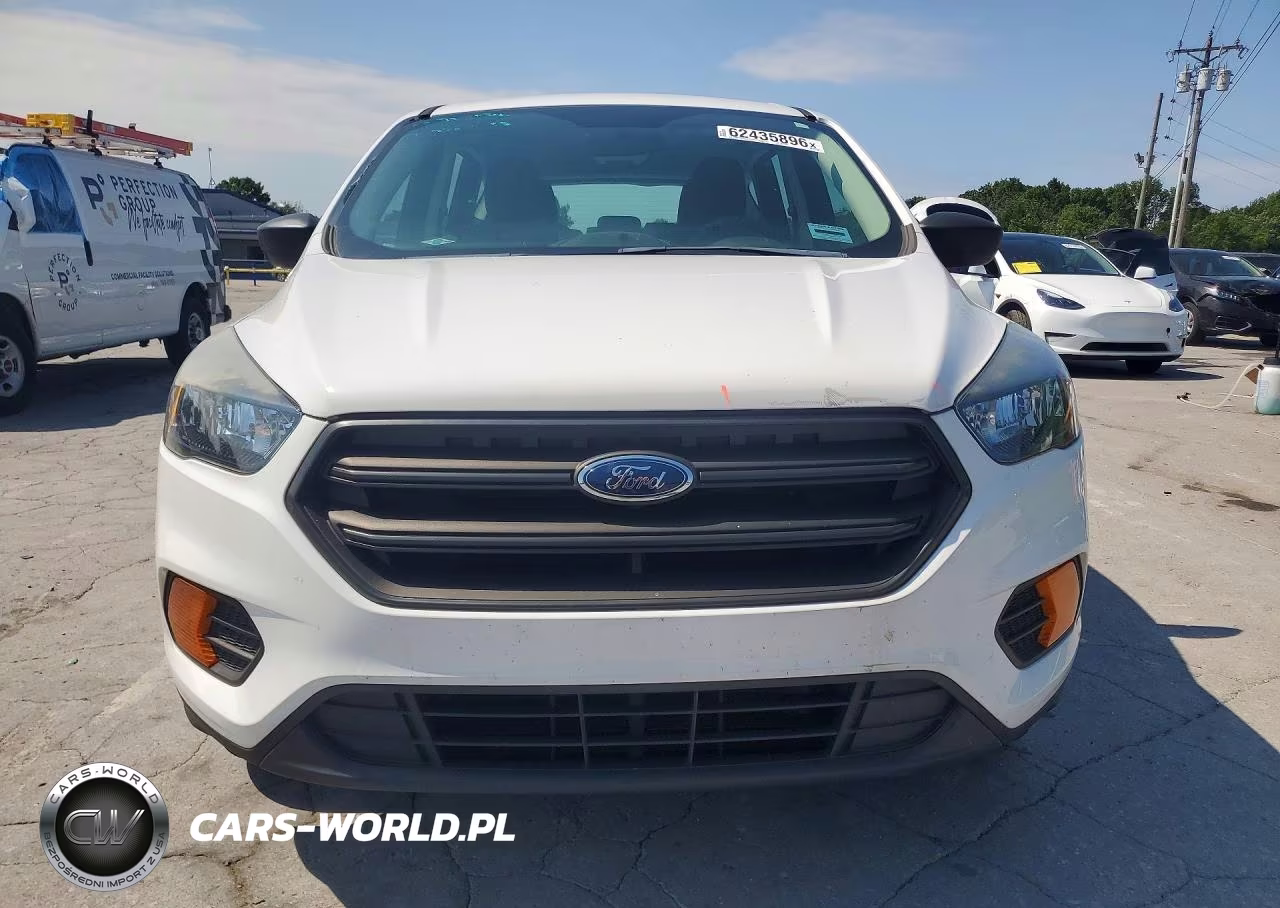 2018 Ford Escape S VIN:1FMCU0F77JUB96353 - 5