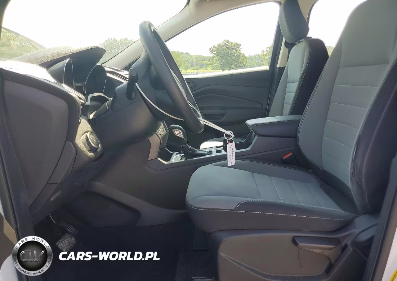 2018 Ford Escape S VIN:1FMCU0F77JUB96353 - 7