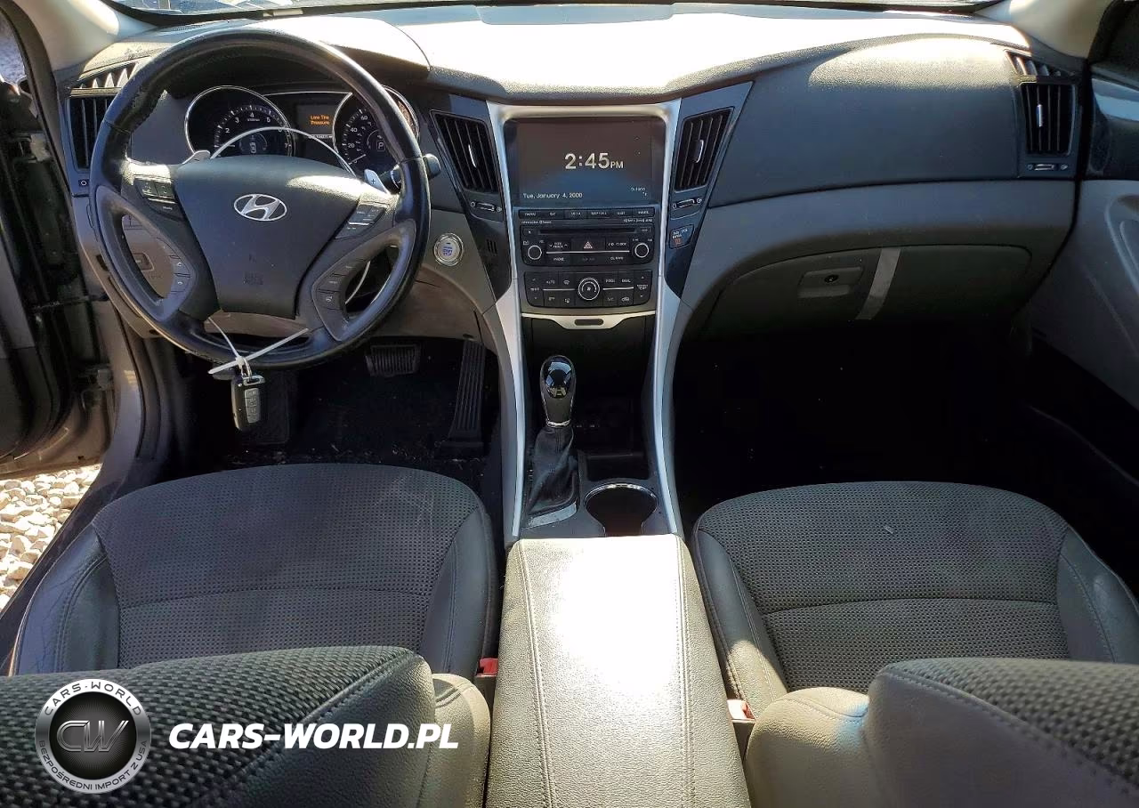 2014 Hyundai Sonata VIN:5NPEC4AC0EH811823 - 8